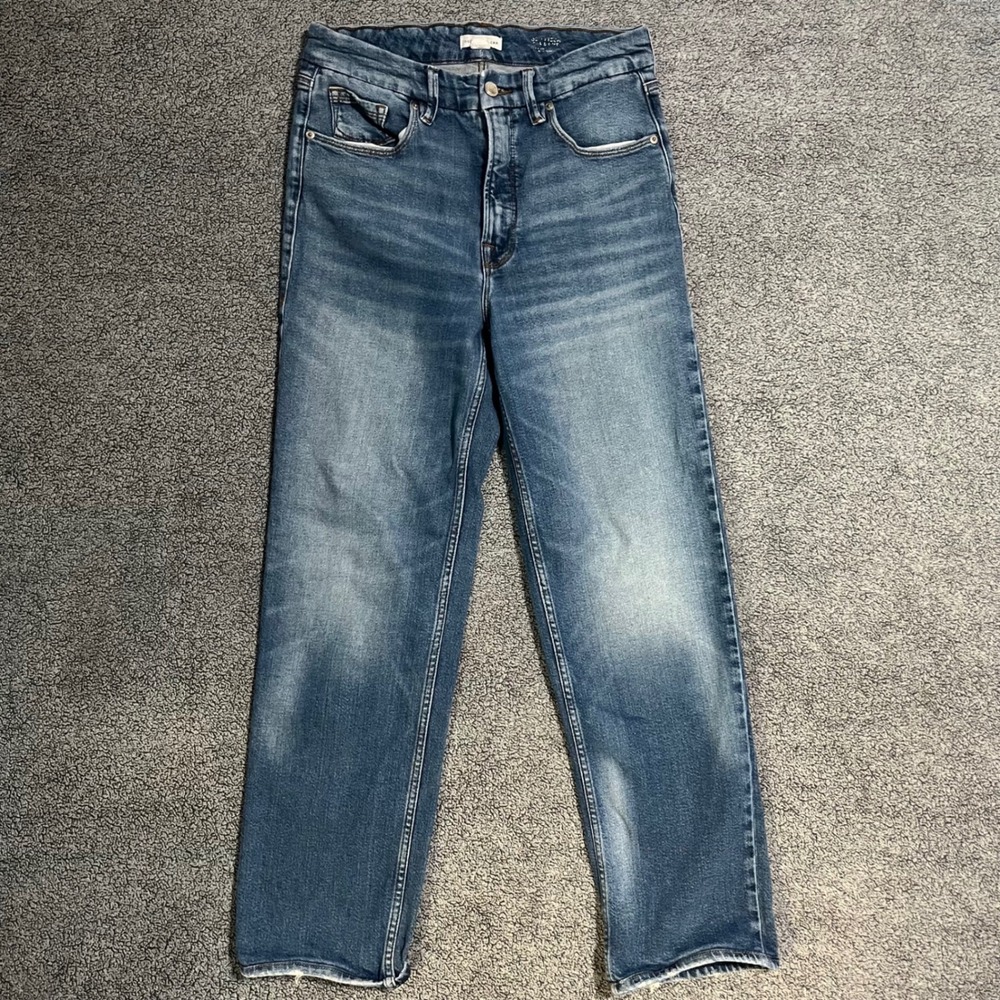 Good American Good Icon Straight Leg High Rise Jeans Medium Blue 8/29 GICNF395T